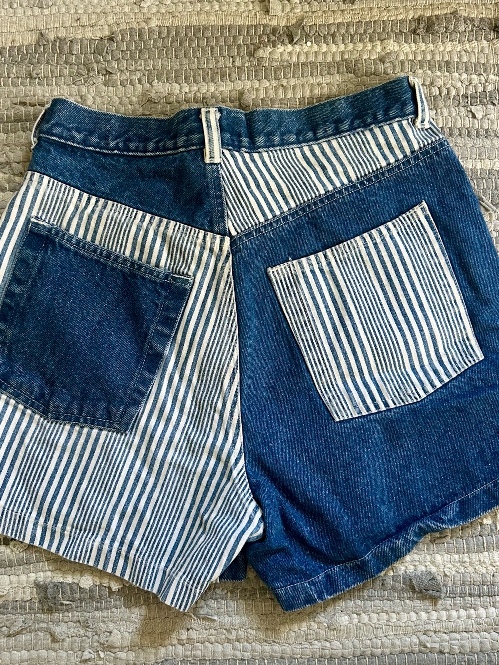VINTAGE | Arizona Jeans | Shorts 7 | Blue & White